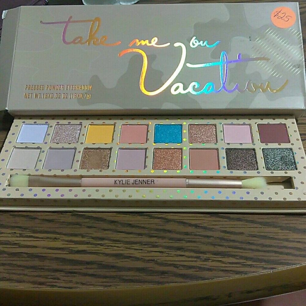 Makeup Pallets - Picture 4 of 8
