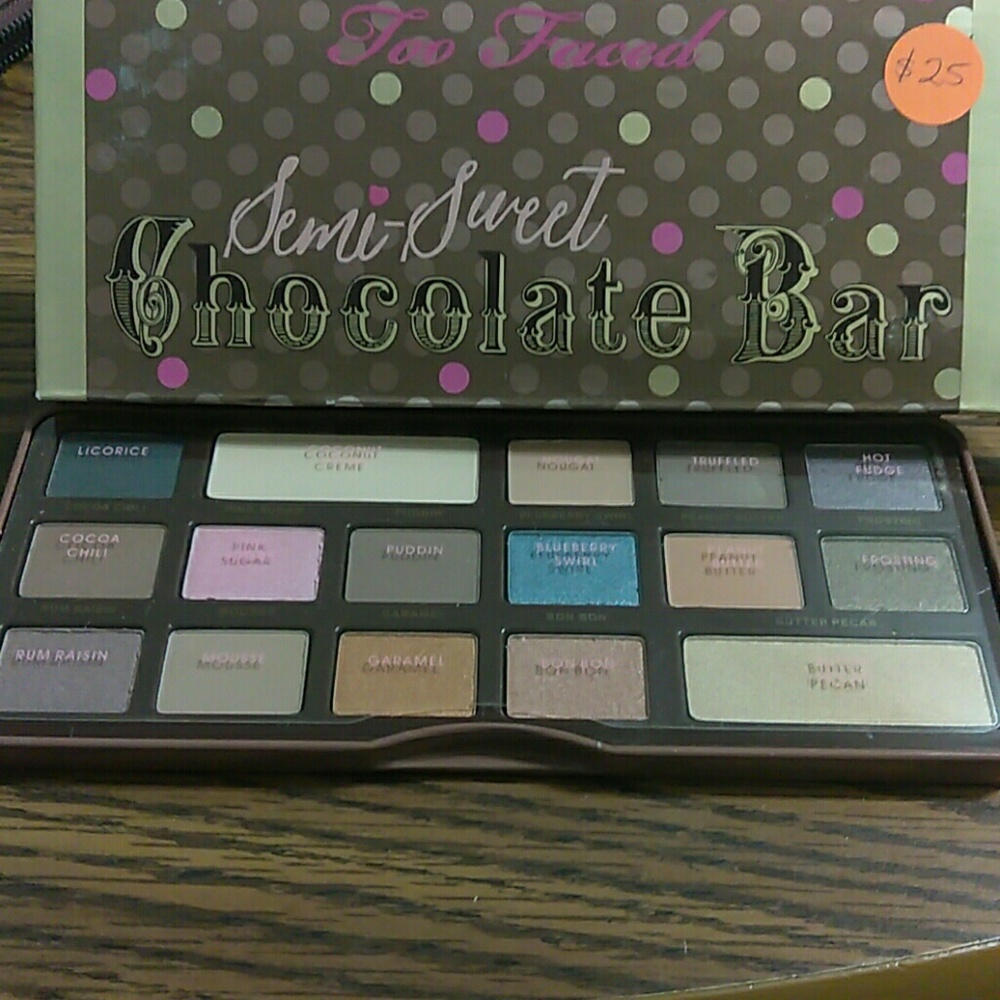 Makeup Pallets - Picture 7 of 8