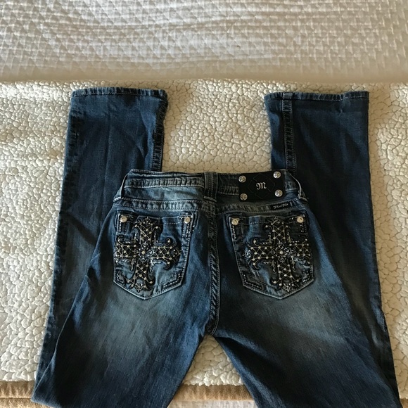 Jeans - Picture 2 of 4