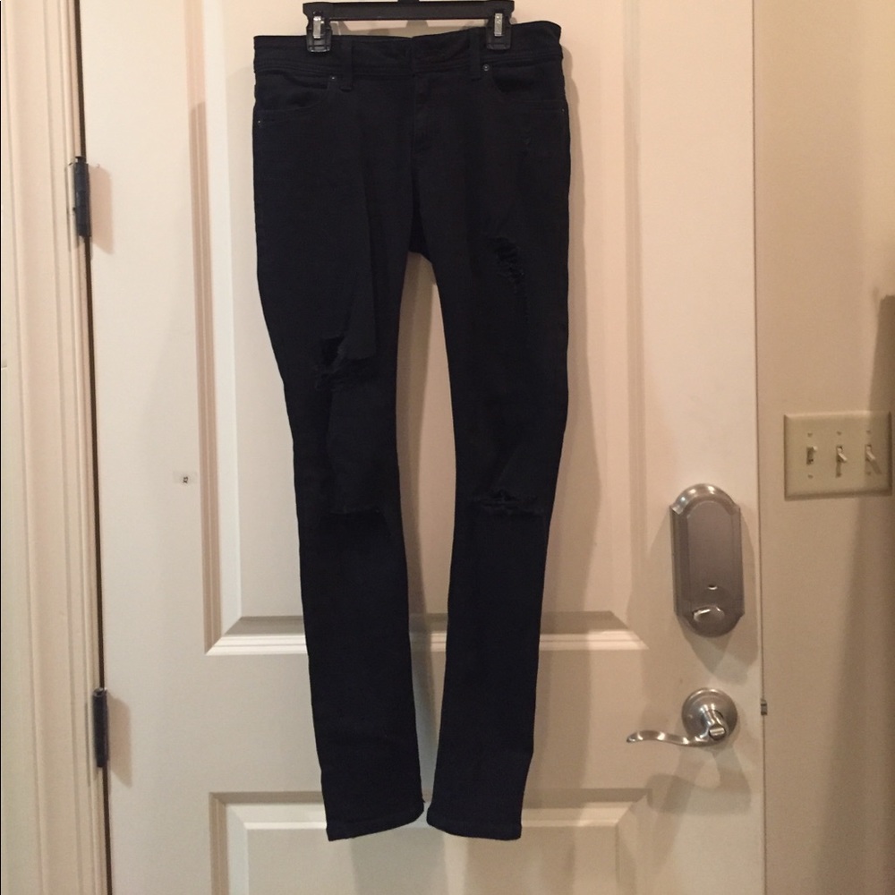 DL1961 “EMMA legging” Black ripped jeans 26