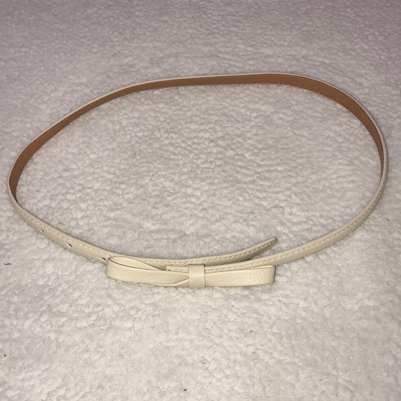 Thin cream belt Clearance