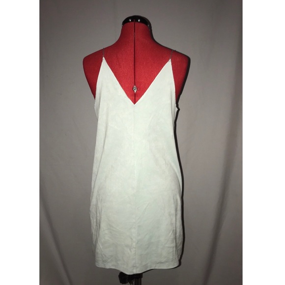 FOREVER 21 DRESS - Picture 4 of 6