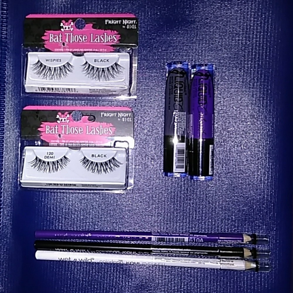 Makeup bundle!