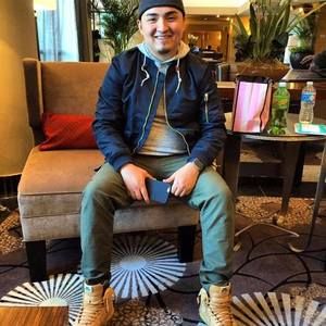 Meet your Posher, Kenneth