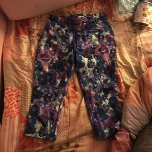 Workout leggings size medium (8-10)