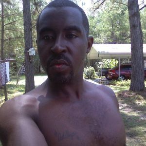 Meet your Posher, Travis