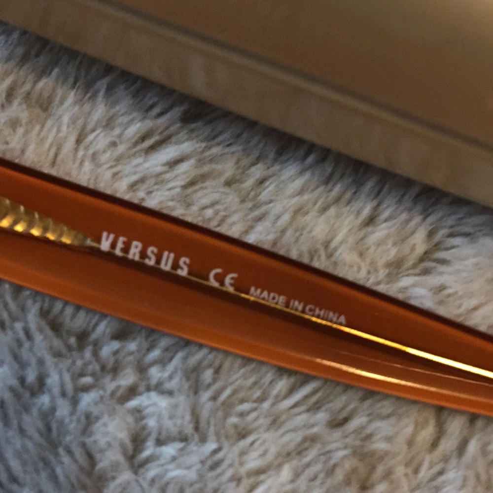 Versus Eyeglass Frames. - image 2