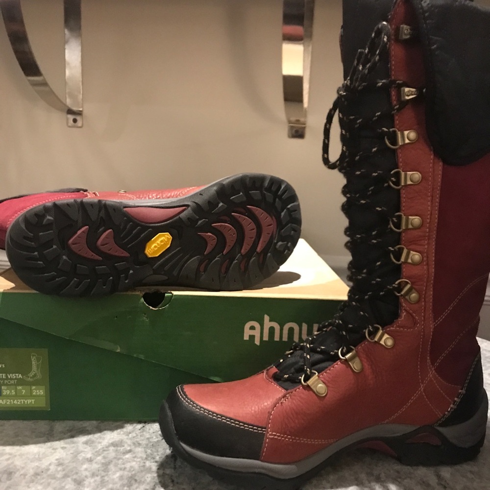 Ahnu Monte Vista WP Boot (Tawny Port)