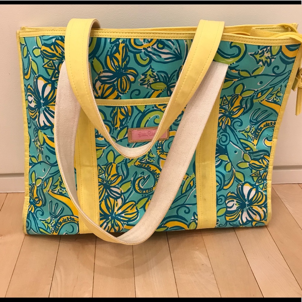 LILLY PULITZER TRI DELTA TOTE!