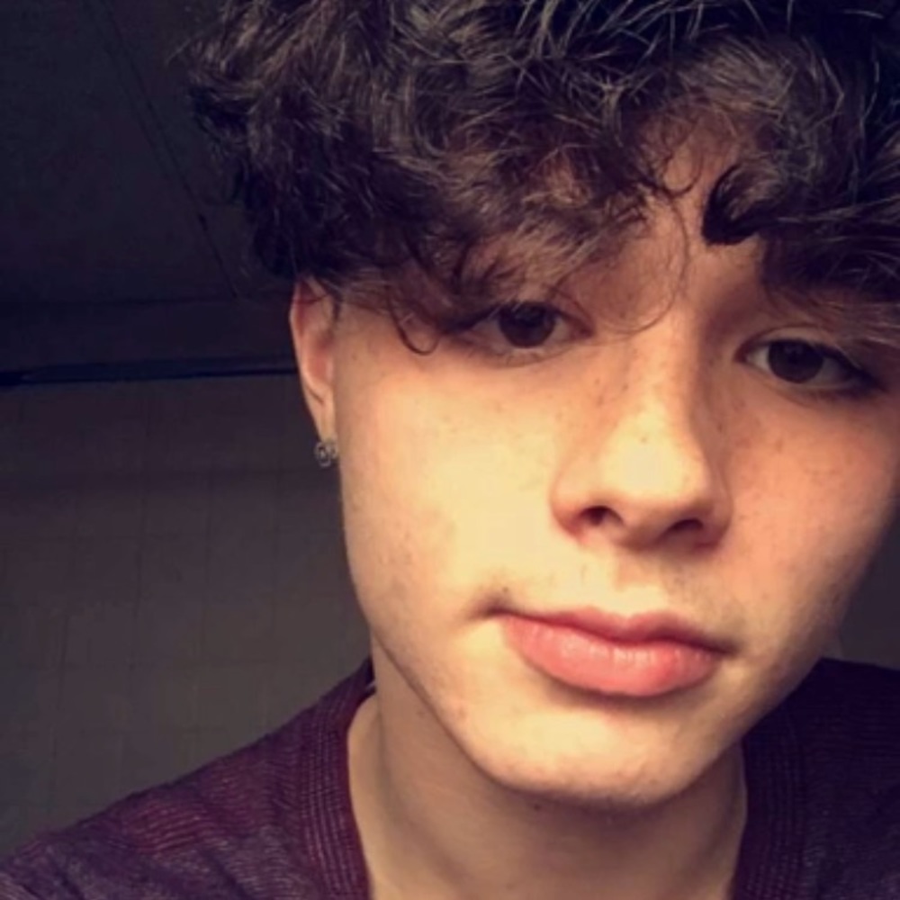 Meet your Posher, Zach