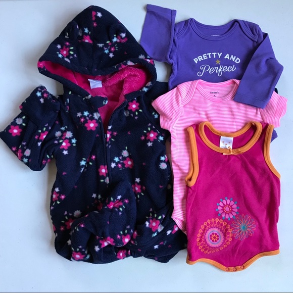 10-piece Girl’s set (3-6M) - Picture 3 of 4