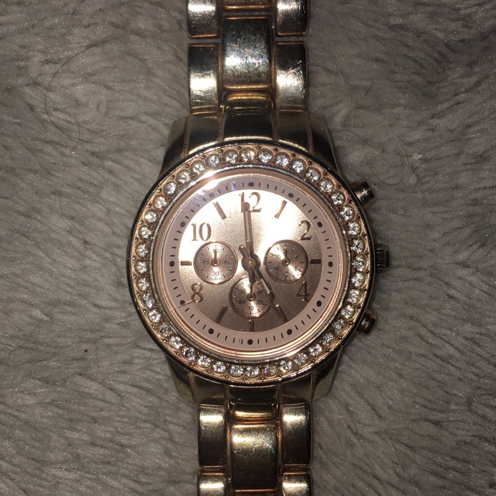 Beautiful rose gold watch