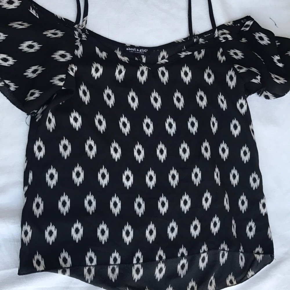 Off the shoulders top