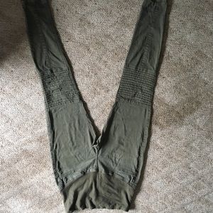 Olive moto Maternity leggings
