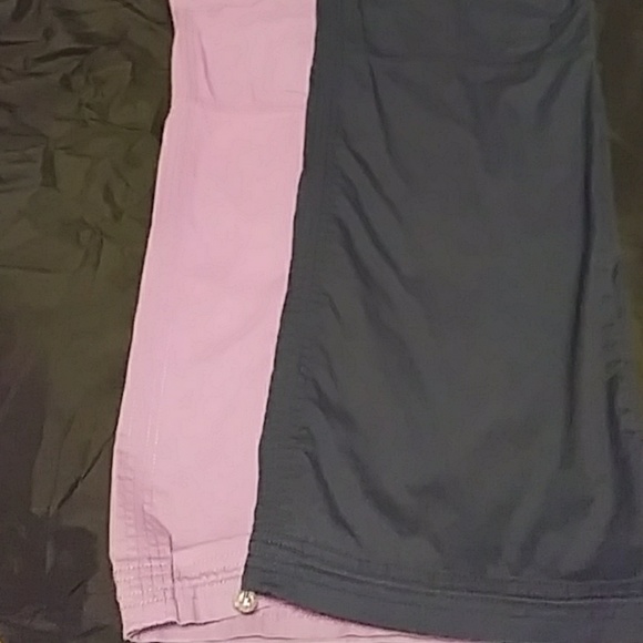 Scrub pants. Like new. BUNDLE - Picture 3 of 4