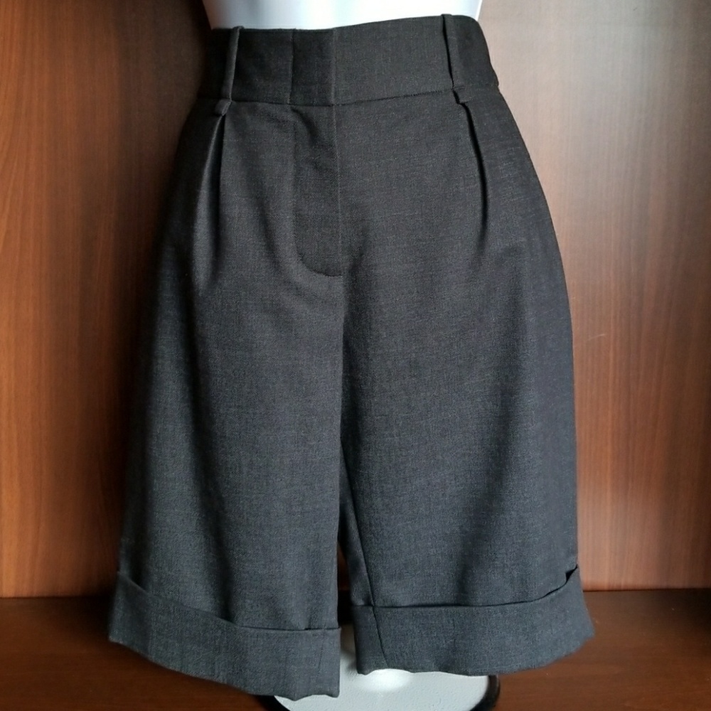 BCBGMAXAZRIA RUNWAY Shorts