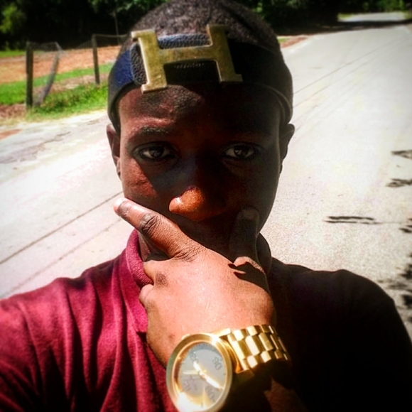 Meet your Posher, Curtis - Picture 1 of 1