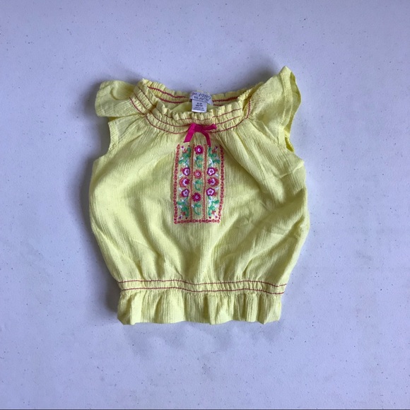 4-piece Girl’s set (6-9-12M) - Picture 4 of 4