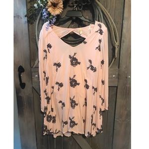 Free People. Floral. Embroidered. Tunic.