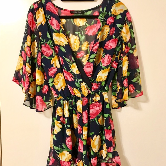 Floral Printed Romper - Picture 3 of 4