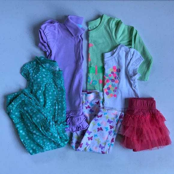6-piece Girl’s set (12M) - Picture 1 of 4
