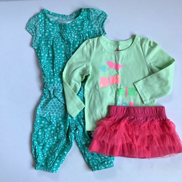 6-piece Girl’s set (12M) - Picture 2 of 4