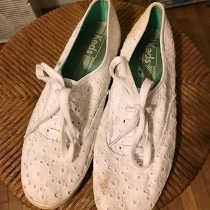 Keds white eyelet lace shoes