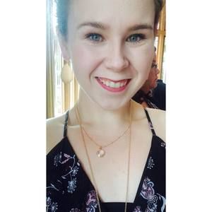 Meet your Posher, Courtney