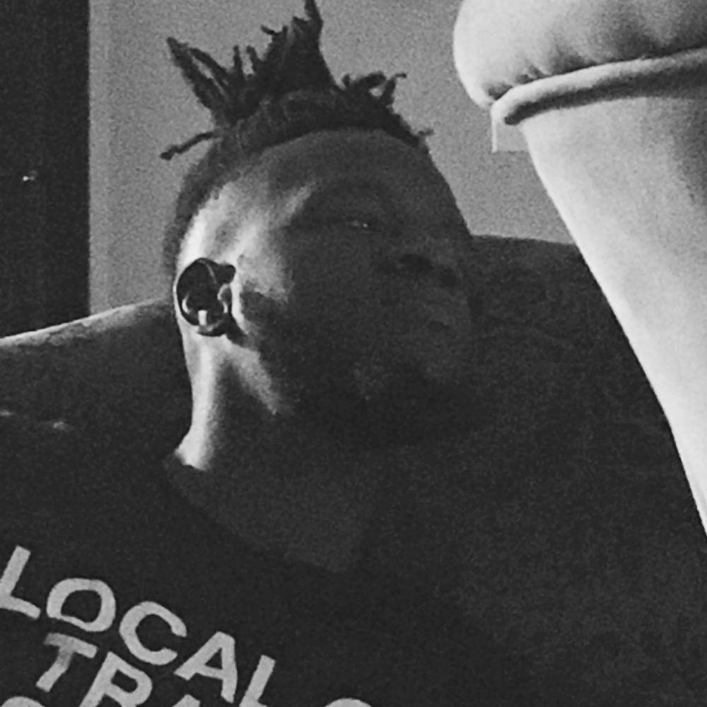 Meet your Posher, Deontae