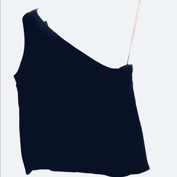 🖤Black one shoulder shirt with flower design - Picture 4 of 4