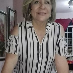 Meet your Posher, Ofelia