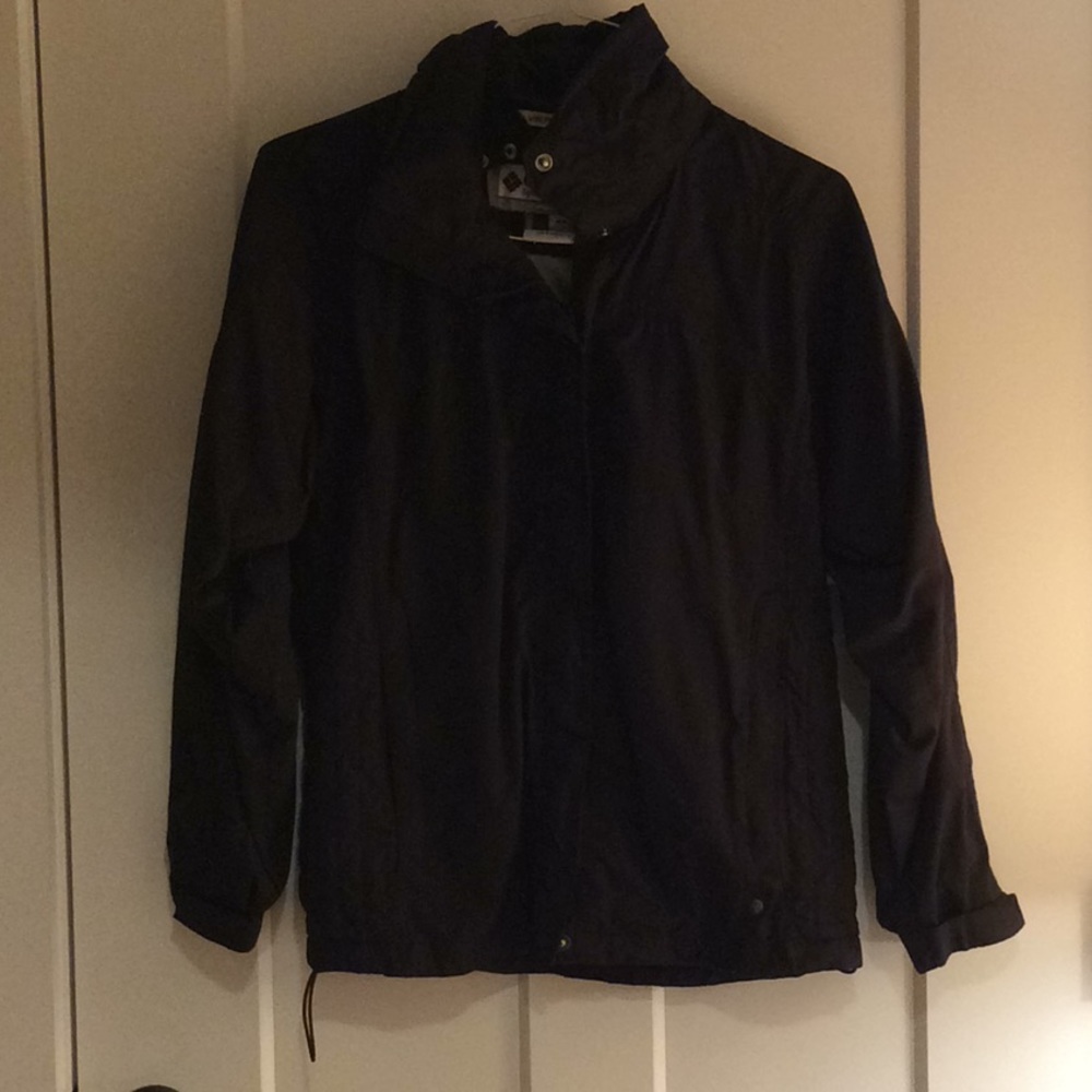 Women's Columbia shell jacket