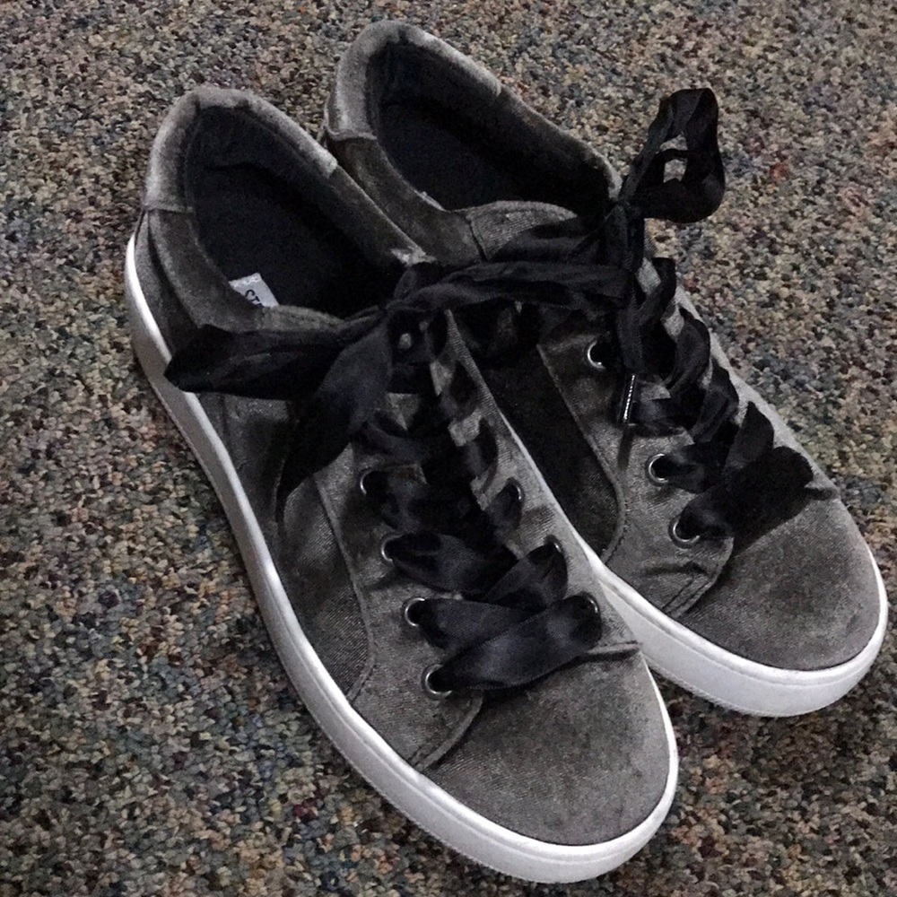 Steve Madden Platform Velvet Sneakers
