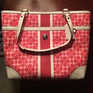 Pink/white shoulder purse