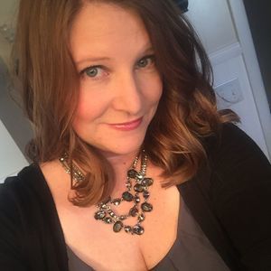 Meet your Posher, Cathy