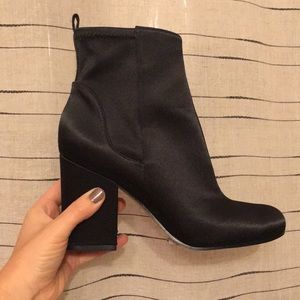 Marc Fisher above ankle satin booties size 7