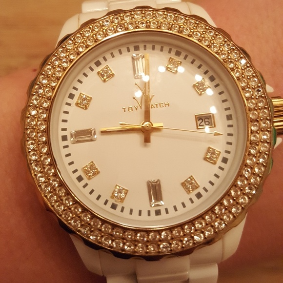 ToyWatch - Picture 2 of 6