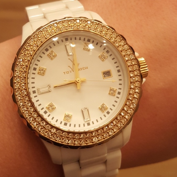 ToyWatch - Picture 4 of 6