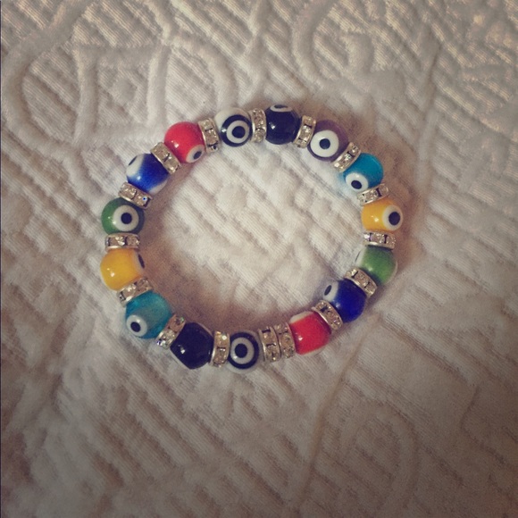 Studded and beaded "eye" Bracelet - Picture 1 of 1