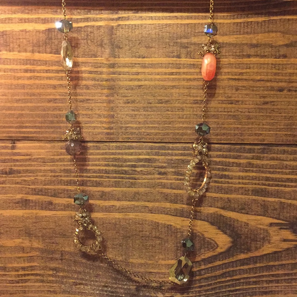GORGEOUS beaded necklace! ✨