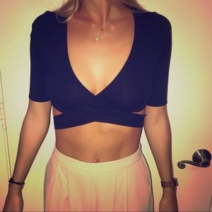 Kendall and Kyle black criss cross crop top!