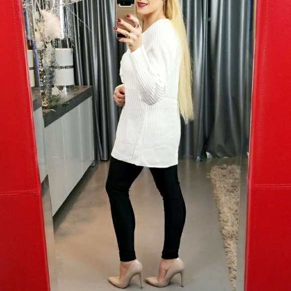 CREAM LACE-UP DEATILED OVERSIZED SWEATER - Picture 4 of 4