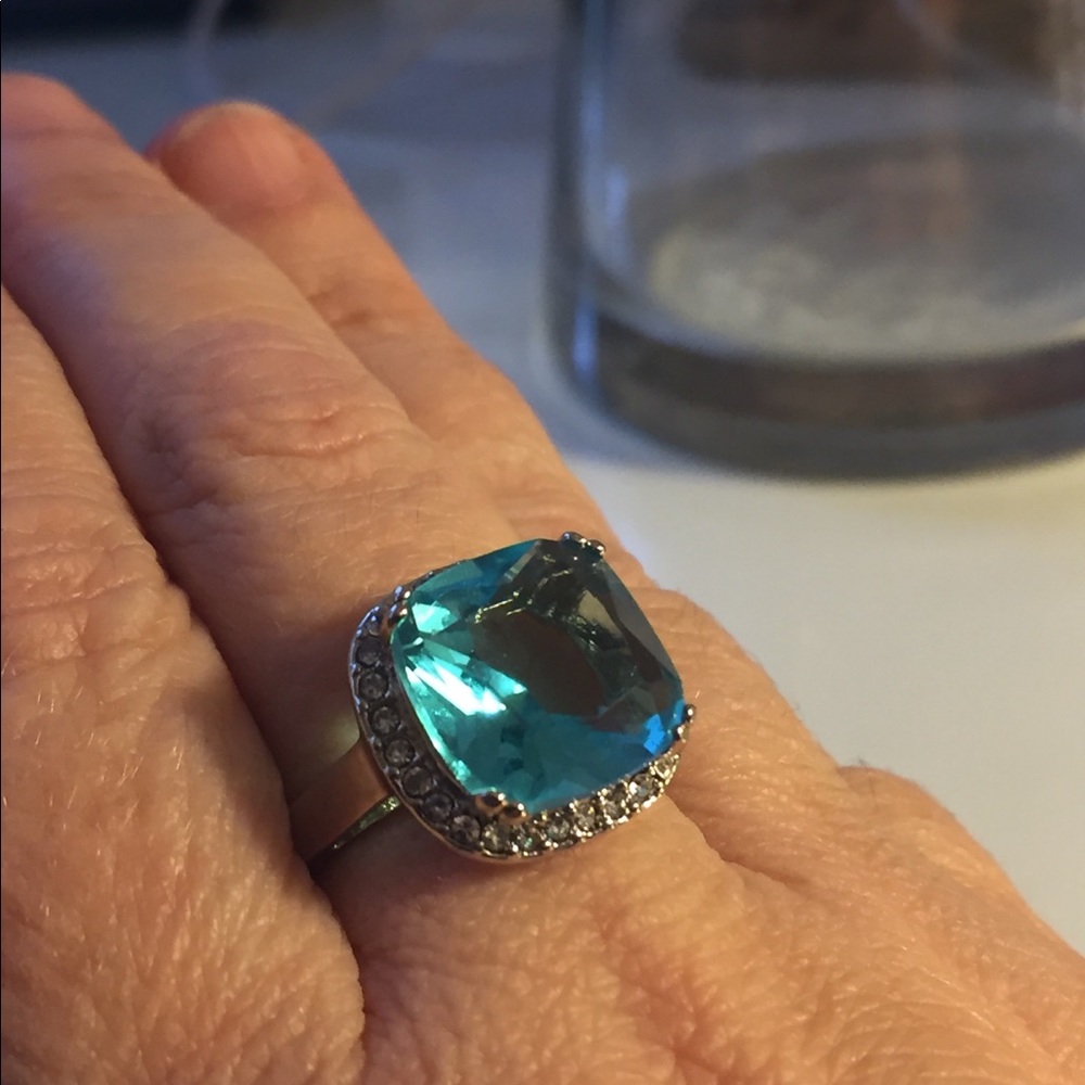 Blue crystal ring - Picture 2 of 3