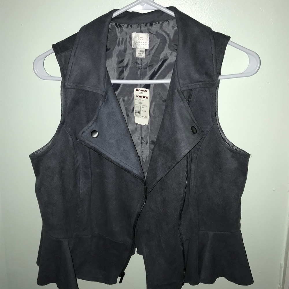 Grey zipper vest