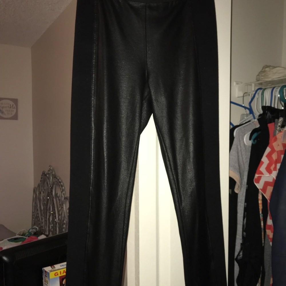 Leather stretch pants