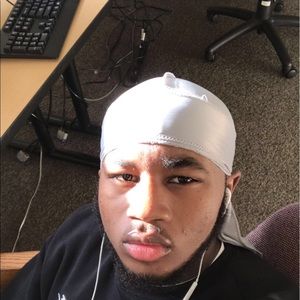 Meet your Posher, Josiah