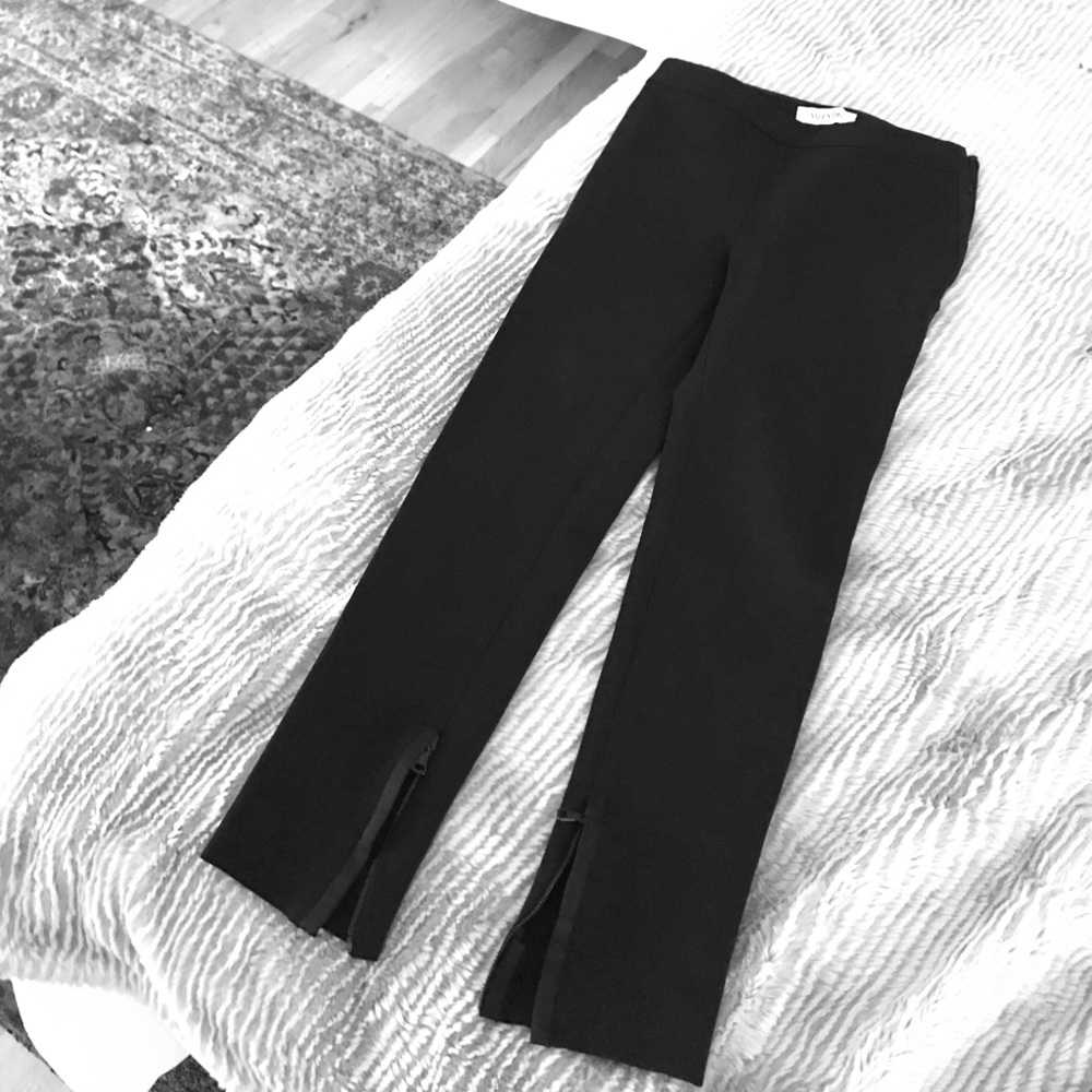 Valentino leggings in perfect condition