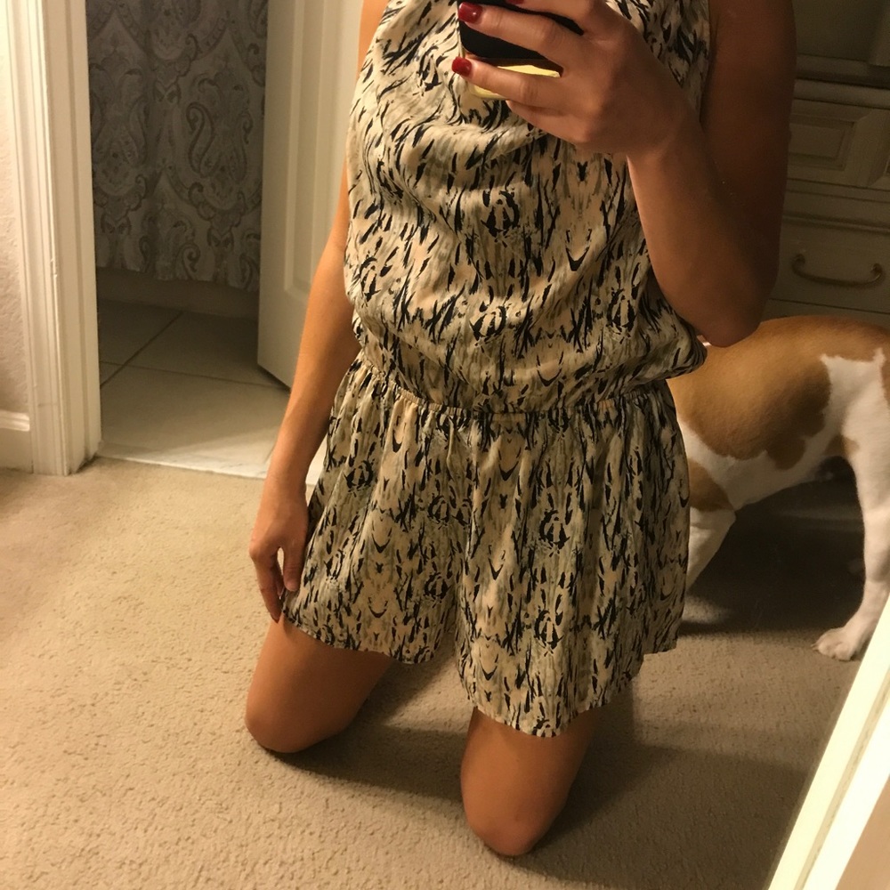 Romper - Picture 4 of 4
