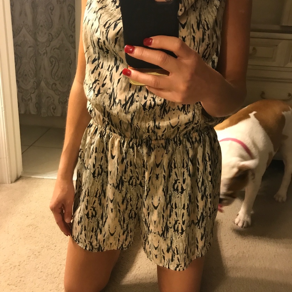 Romper - Picture 2 of 4