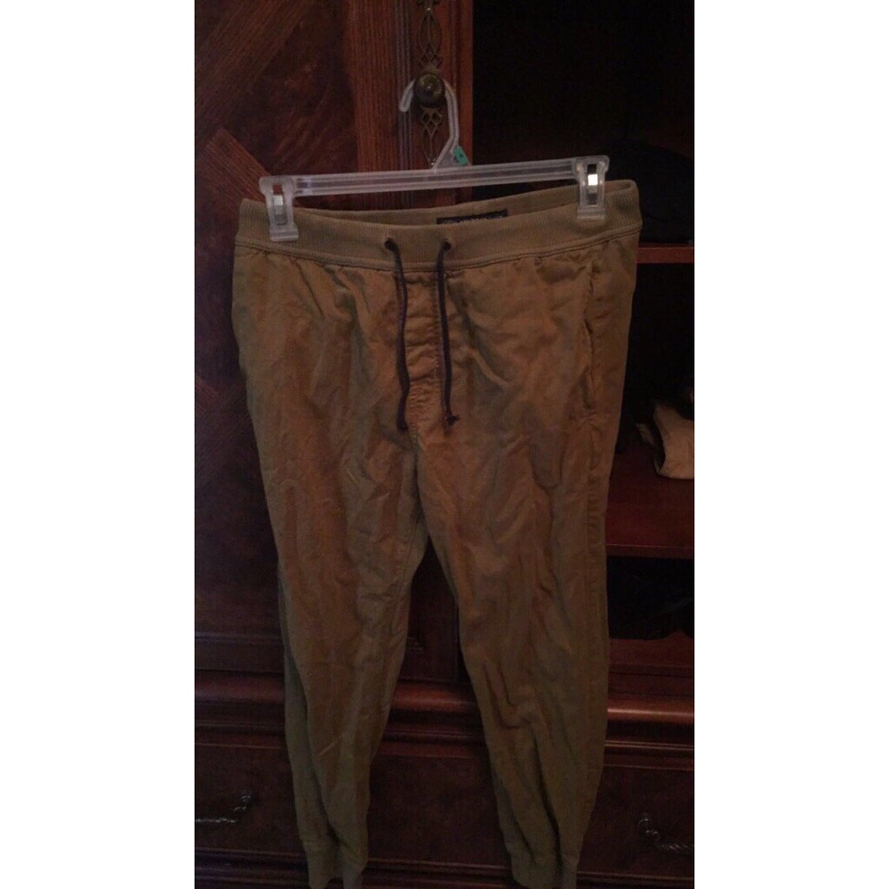 American Eagle joggers